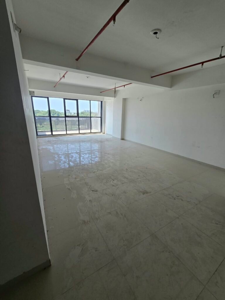 showroom for rent – 1